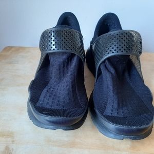 Men's Nike Sock Dart Triple Black